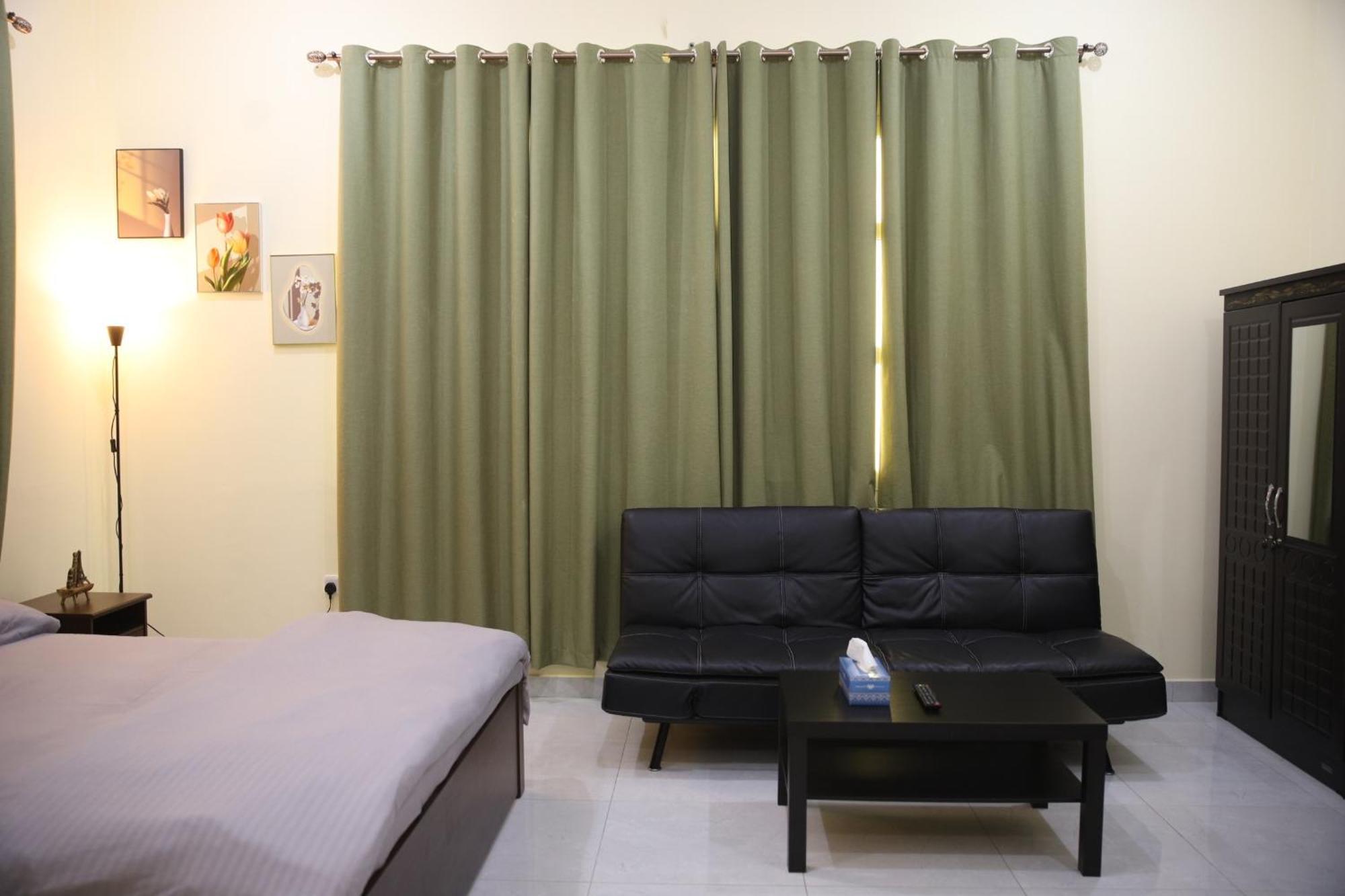 Luxury Private Studio Apartment Close To Airport Abu Zabi Zewnętrze zdjęcie