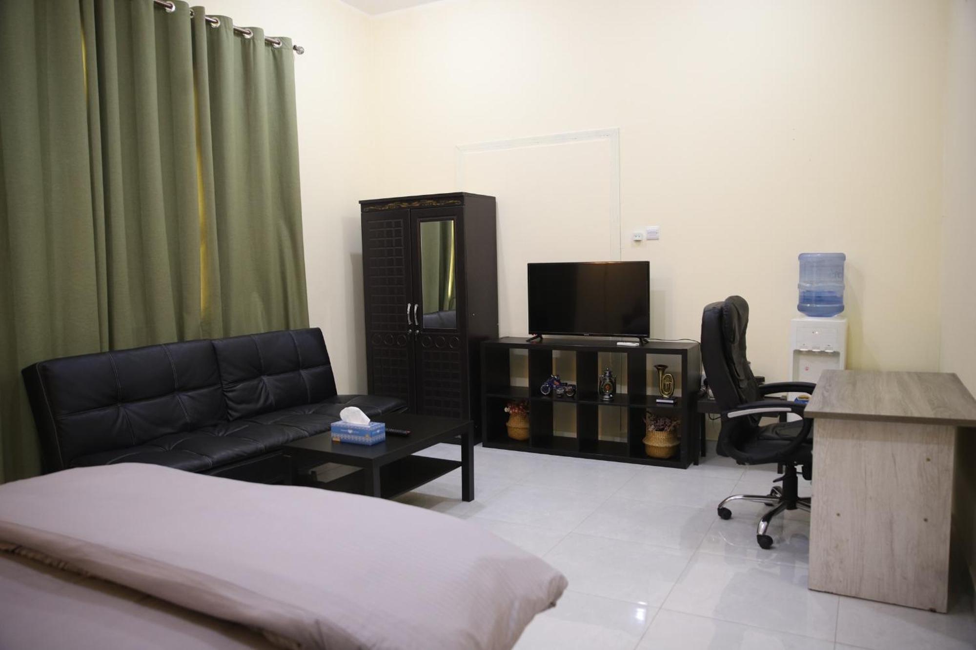 Luxury Private Studio Apartment Close To Airport Abu Zabi Zewnętrze zdjęcie